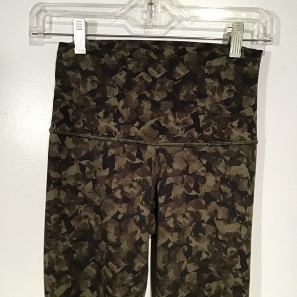 Lululemon Wunder Under Mystic Jungle Leggings Size XS - Picture 2 of 10